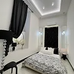Ferdinando's 아파트 *