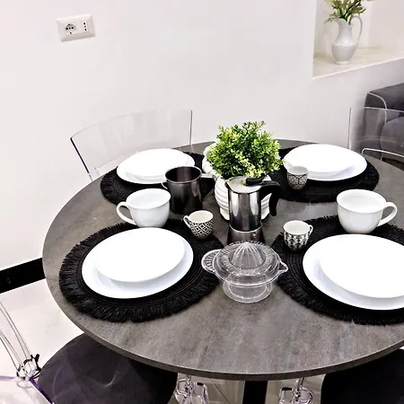Apartment Ferdinando's Neapel